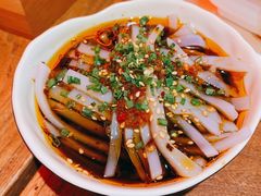 酸辣粉-串门邻居串串火锅(云南南路店)