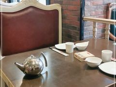 卡座-老牌坊鲁菜名店(宽厚里店)