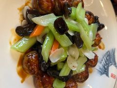 -沪华海鲜大酒楼(南汇店)