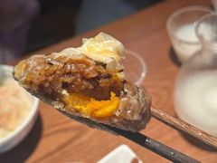 蛋黄芝士纸皮烧麦-鑫震源·苏式大虾生煎(山塘街店)