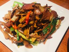 -黑鸡小馆(金源店)