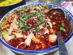 水煮肉片-百年银屏蚝烙·潮汕菜·非遗(乐山店)