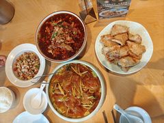 -红樱桃·欢乐餐厅(太原里店)