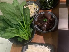 -百联临沂购物中心(临沂路店)