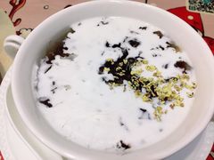 -甜心妈妈·榴莲星级糖水(北京路总店)
