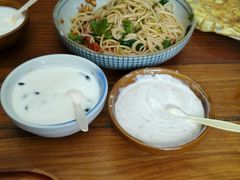 -缘生态云南菜·野生菌庭院餐厅(华侨城店)