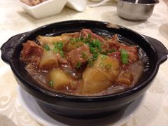 里面有芽菜垫底的牛腩猪肠粉-恒宝和宴(合生广场店)
