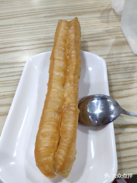 老广记石磨肠粉店图片