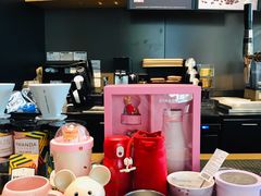 -星巴克臻选(成都来福士店)
