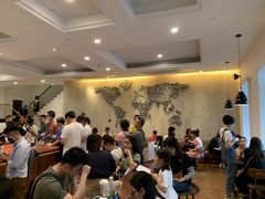 大堂-星巴克臻选(广州沙面店)