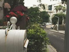 门面-彳亍咖啡·这里(水湾路店)