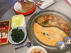 -生活如沸·顺德水牛奶火锅(大学路店)