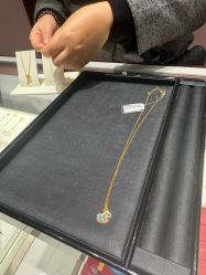 -周大福CHOW TAI FOOK(浦东八佰伴店)