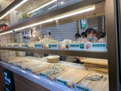 面包甜点陈列柜-袁记云饺(蛇口店)