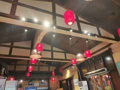 -富正毅三下锅·湘西韵味(天门山索道店)