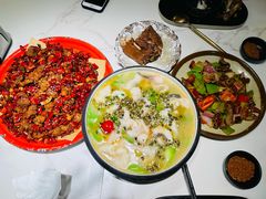 -乔阿马·江南味·驴肉香(龙湖华泾天街店)
