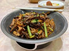 干锅鹿茸菌-沪华海鲜大酒楼(南汇店)