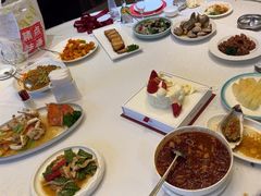 -奕景酒家· 专注大连海鲜30年(星海广场店)