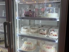 -DQ·蛋糕·冰淇淋(大宁国际商业广场店)