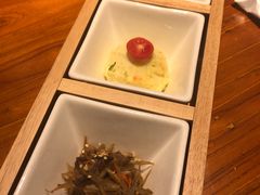-山川小町·极番烧肉(新地假日广场店)