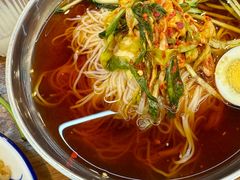 -韩风烤牛肉冷面店