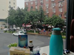 景观位-鑫悦楼煎蟹·16年海鲜大排档