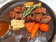 黑椒朗姆厚牛排-俄士厨房(环球港店)