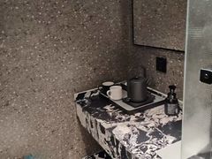 -万泊酒店(长沙五一广场国金中心店)