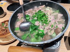 -川堂风·跷脚牛肉·乐山爆炒(宝山日月光店)