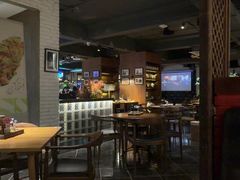-JINNS锦时 steak&pizza(浸信会礼拜堂旧址店)