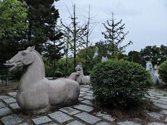 -鹦鹉寺公园