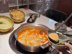 -喃喃椰·糟粕醋·椰子鸡火锅(七堡花园店)
