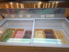 -元一希尔顿酒店·鲜切牛肉火锅禅自助餐厅