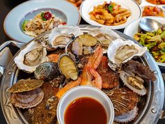 -五谷丰登农家院·地道胶东菜·海鲜烧烤(威海店)