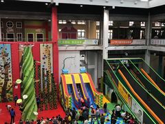 -蒙特利亲子乐园