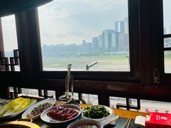 -小天鹅火锅·一线江景洪鼎旗舰店(洪崖洞店)