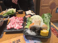 -呷哺呷哺 黄金牧场 (盛世天骄店)