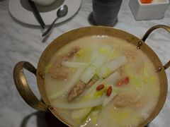 浓汤酥肉娃娃菜-蔴将·川菜(黄龙万科店)