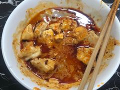 -何老二卤汁凉粉