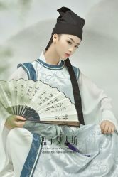 点击看大图 -盘子女人坊古装写真摄影(厦门总店)