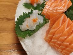 三文鱼刺身-王鼎精致料理铁板烧(世博源店)