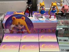 -泡泡玛特POPMART(侨福芳草地店)