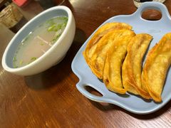 -老新隆牛肉锅贴(新街口店)