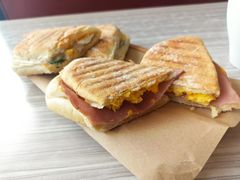 芝士火腿帕尼尼-必胜客(蜀山万象汇店)