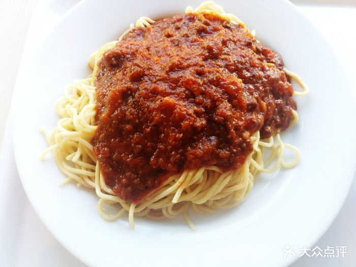 宜家家居商场餐厅意面图片