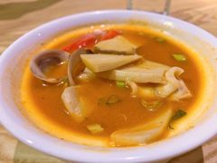 冬阴功海鲜汤-渔太泰漓江小馆·广西融合菜(西街店)