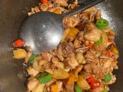 -佬麻雀·剁椒鱼头(京基KK One店)