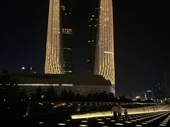 -南京眼步行桥