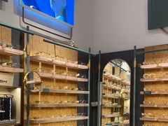 -MUJOSH木九十眼镜(月星环球港B1店)