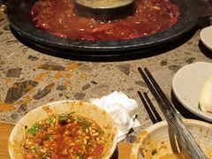 -舒家大院重庆老火锅(纪念塔店)